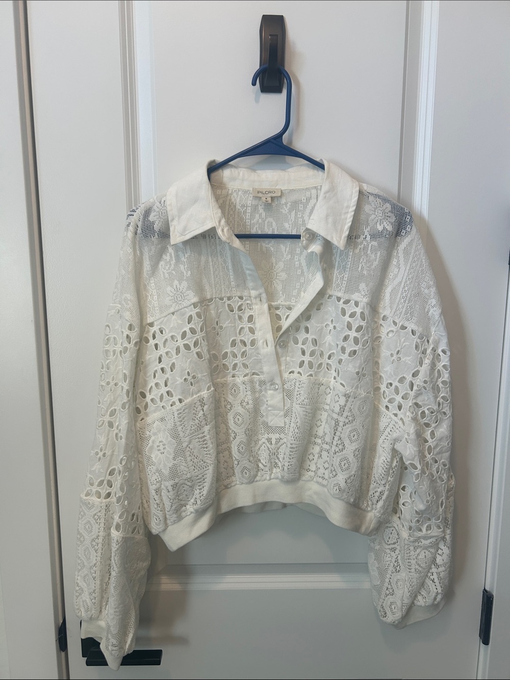 Pilcro White Eyelet Lace Pullover Shirt M